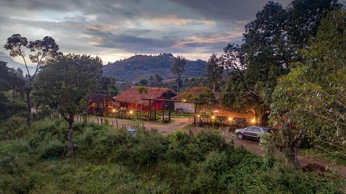 Deshadan Eco Valley Resort - An Eco Friendly Mud House Kanthalloor Esterno foto