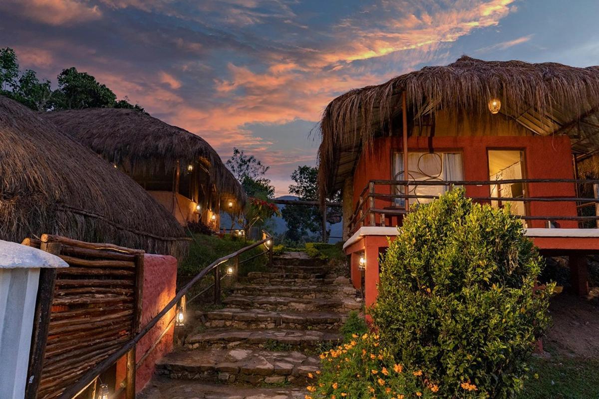 Deshadan Eco Valley Resort - An Eco Friendly Mud House Kanthalloor Esterno foto