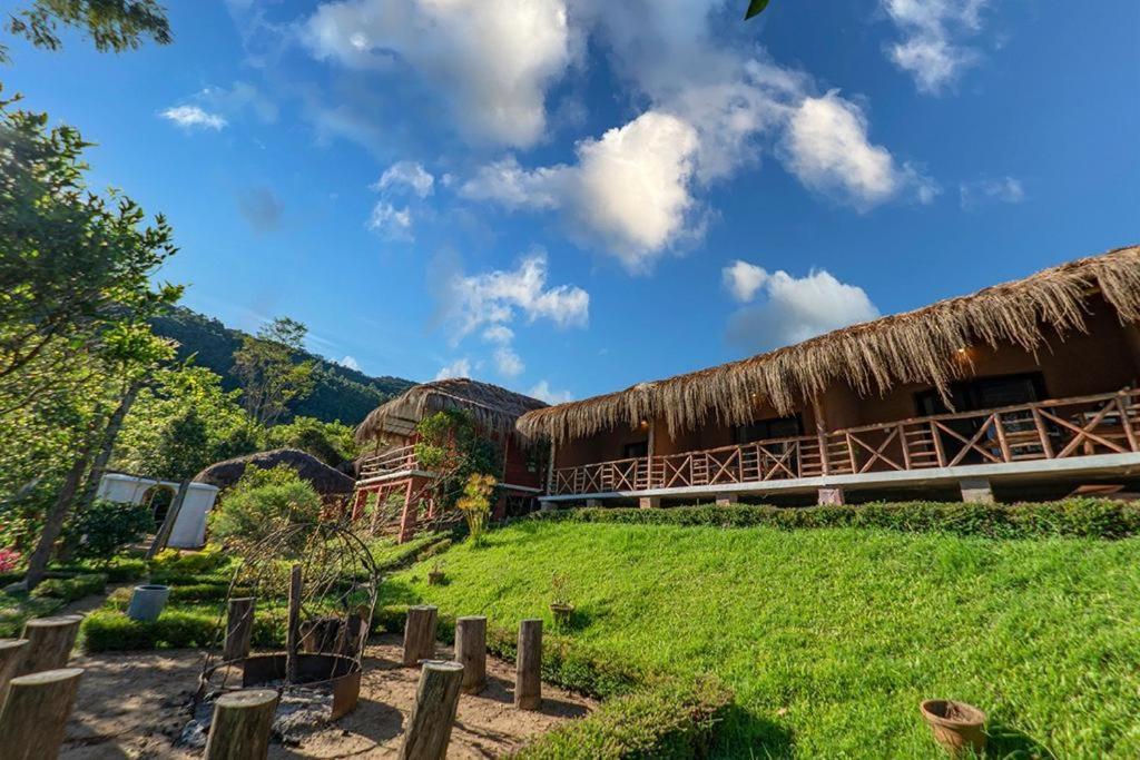 Deshadan Eco Valley Resort - An Eco Friendly Mud House Kanthalloor Esterno foto