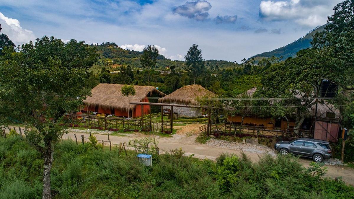 Deshadan Eco Valley Resort - An Eco Friendly Mud House Kanthalloor Esterno foto