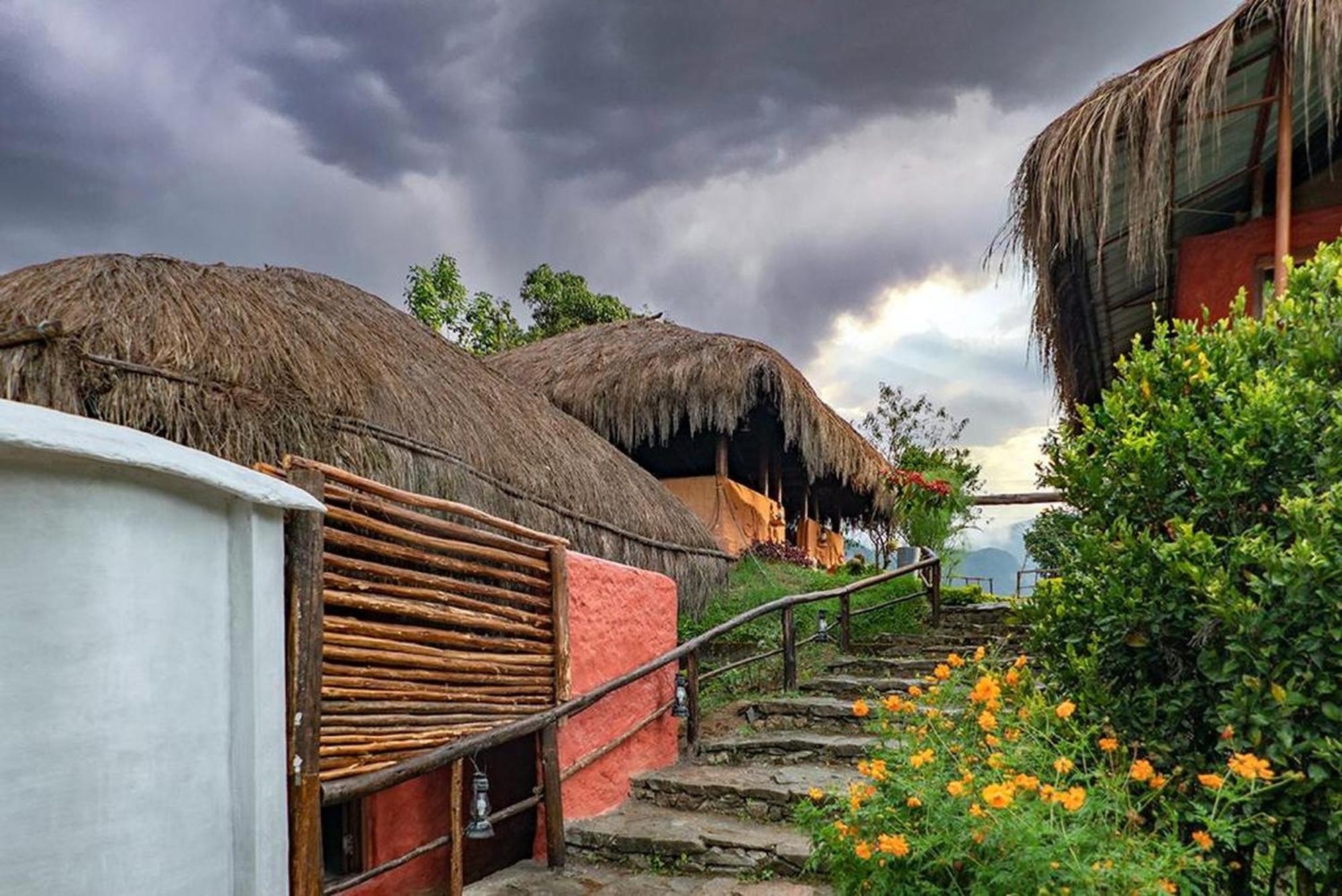 Deshadan Eco Valley Resort - An Eco Friendly Mud House Kanthalloor Esterno foto